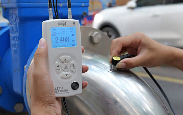 Linshang LS211 Ultrasonic Thickness Gauge - Image 3